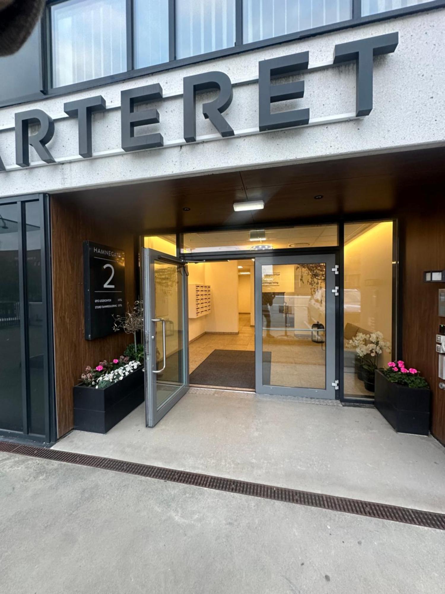Moderne Leilighet Стур Экстерьер фото